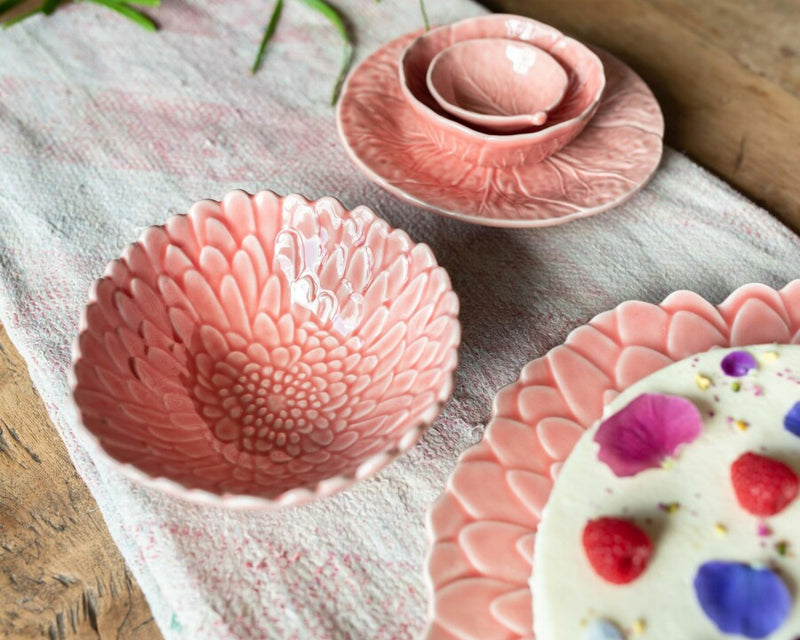 Cabbage Dessert Plate Pale Pink